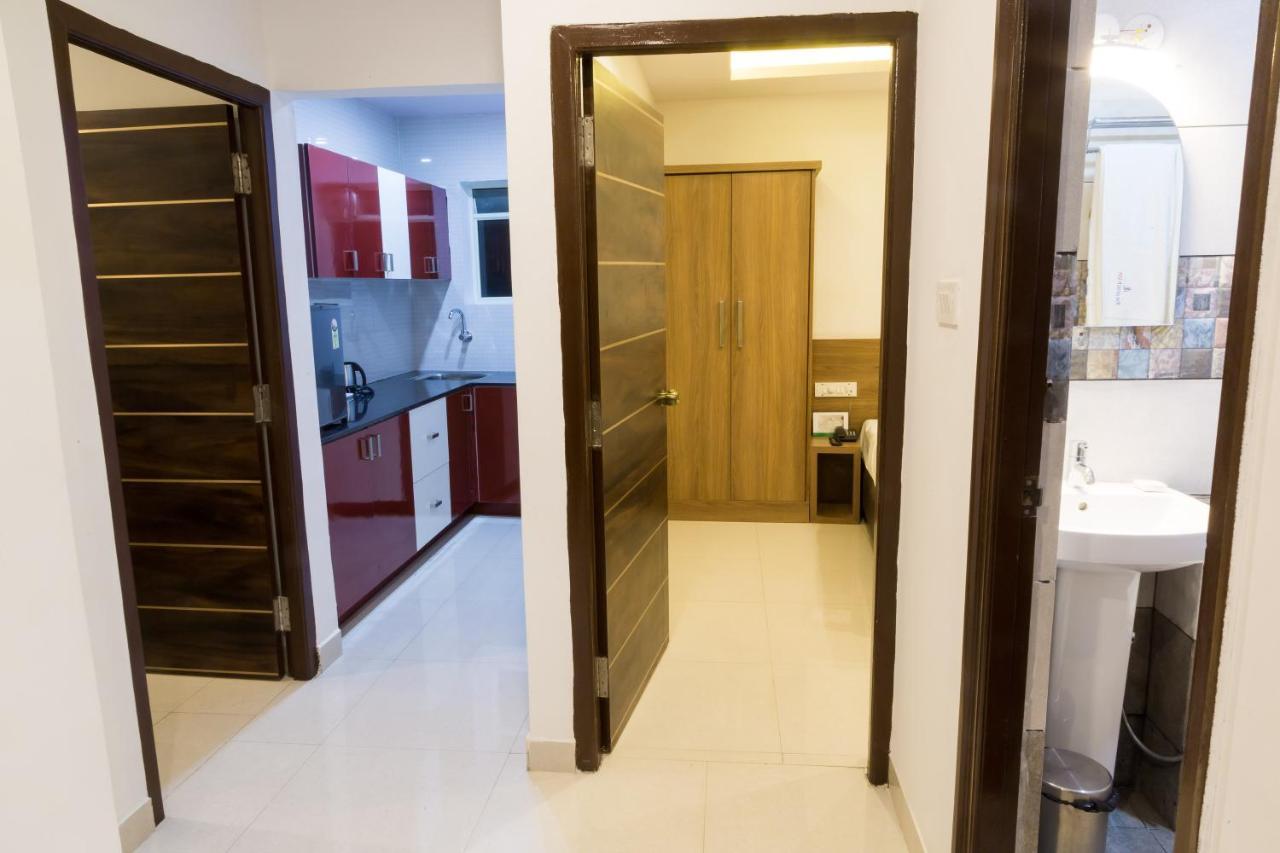 The Porch Inn Hotel/Service Apartments Bangalore Extérieur photo