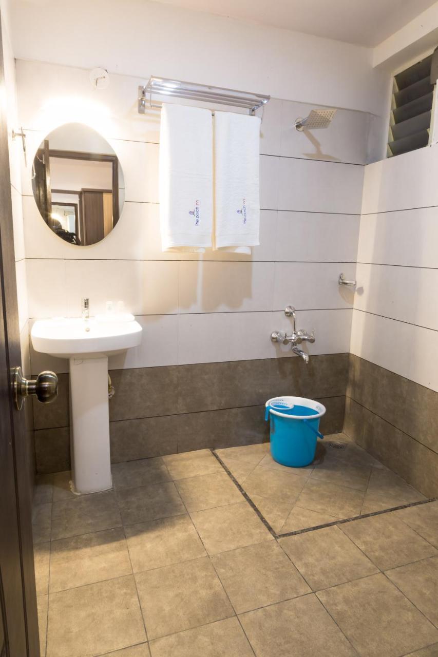 The Porch Inn Hotel/Service Apartments Bangalore Extérieur photo