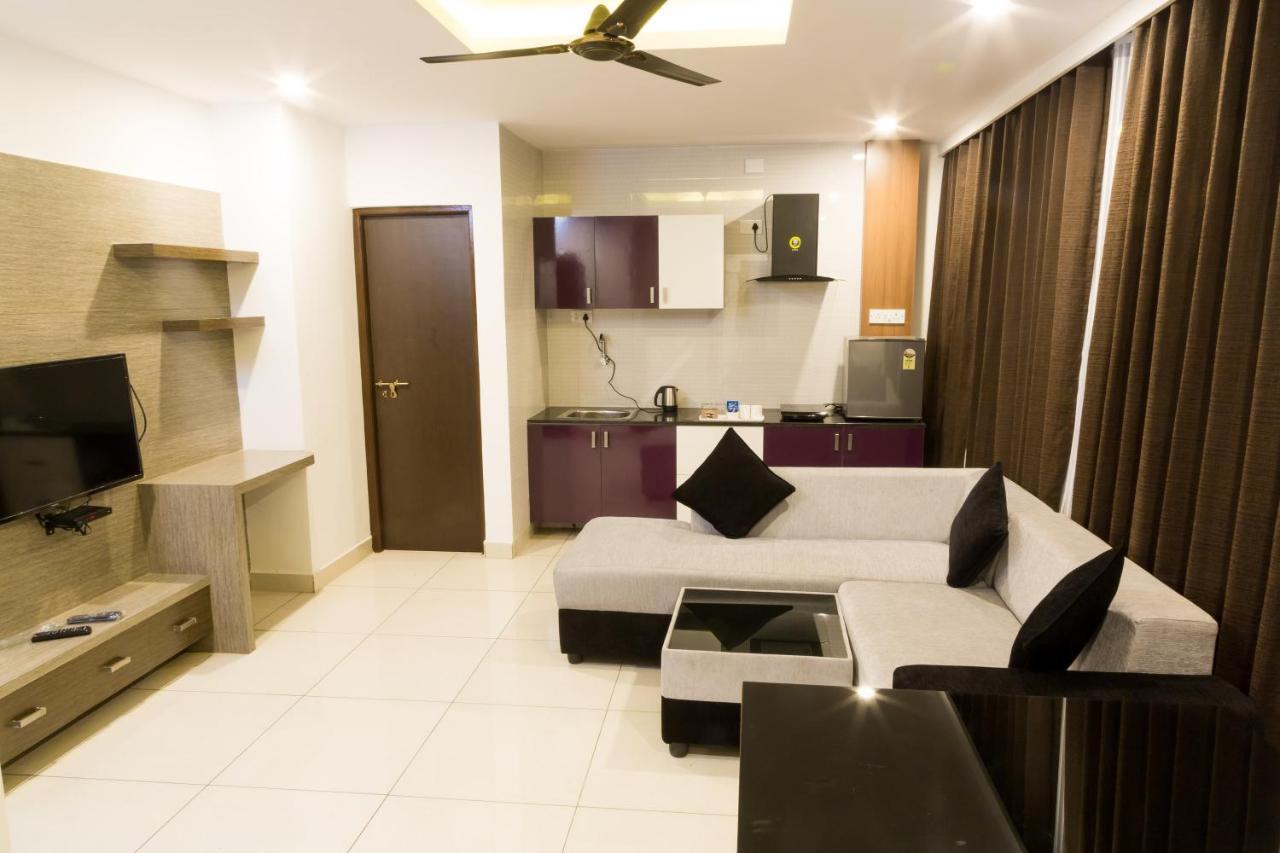 The Porch Inn Hotel/Service Apartments Bangalore Extérieur photo